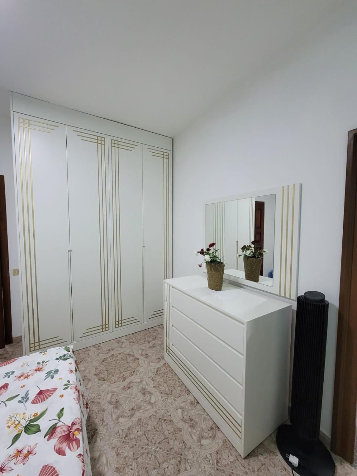 Private Room On A Shared Apartament Near Durres Beach Exterior photo